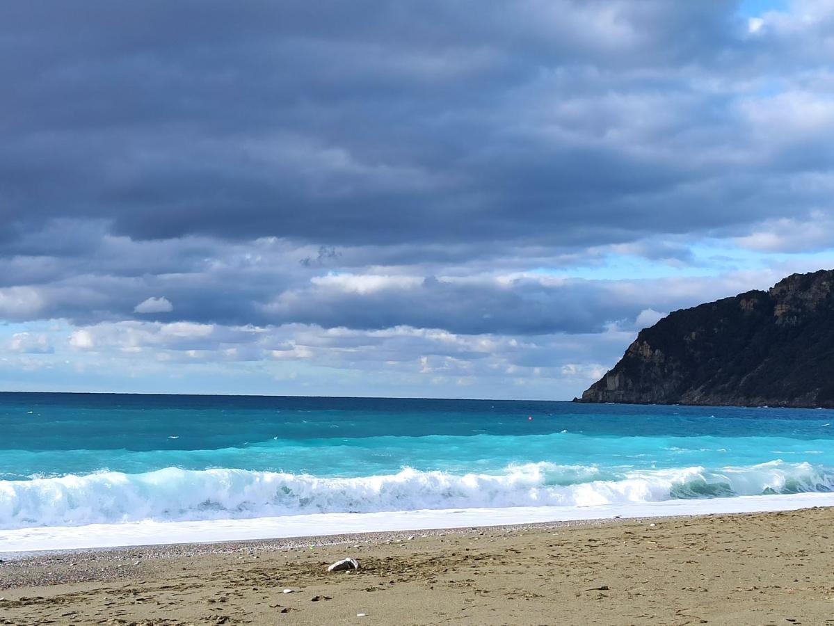 Il Glicine Cozy Appartamnent, Near Sestri Levante Between Cinque Terre E Portofino カザルツァ・リーグレ エクステリア 写真
